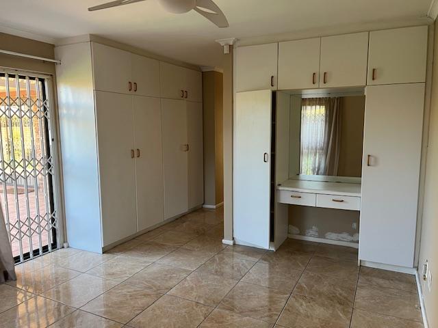 3 Bedroom Property for Sale in Somerset West Western Cape